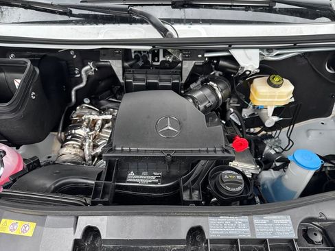 New 2025 Mercedes-Benz Sprinter 2500 image 23