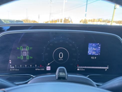 Used 2024 Cadillac Escalade Sport image 14