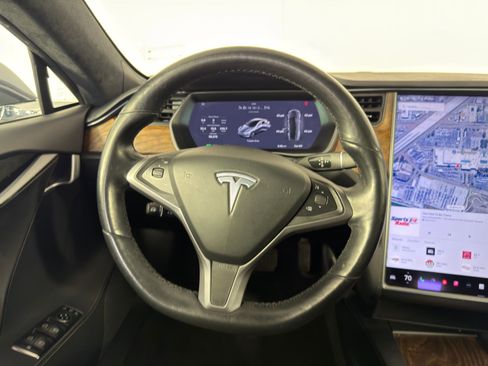 Used 2020 Tesla Model S Long Range image 15