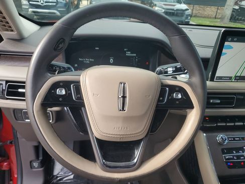 Used 2020 Lincoln Aviator Reserve image 26