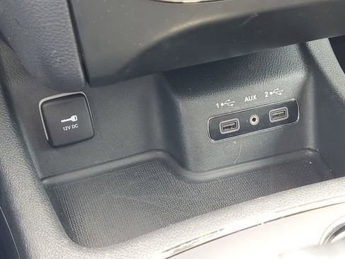 Used 2018 Dodge Durango R/T w/ Technology Group AWD/4WD image 27