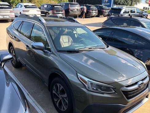 Used 2022 Subaru Outback Touring w/ Popular Package #2 AWD/4WD image 1
