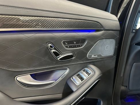 Used 2017 Mercedes-Benz S 63 AMG 4MATIC Sedan image 40