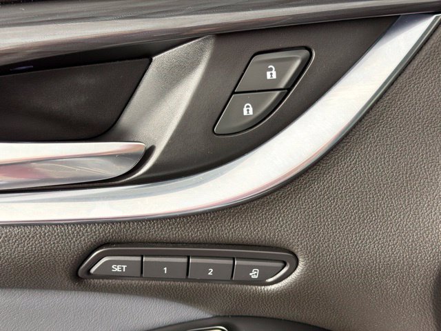 Used 2023 Buick Enclave Premium w/ Experience Buick Package AWD/4WD image 13