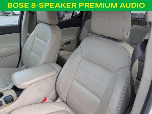 Used 2019 GMC Acadia Denali w/ Technology Package AWD/4WD image 17