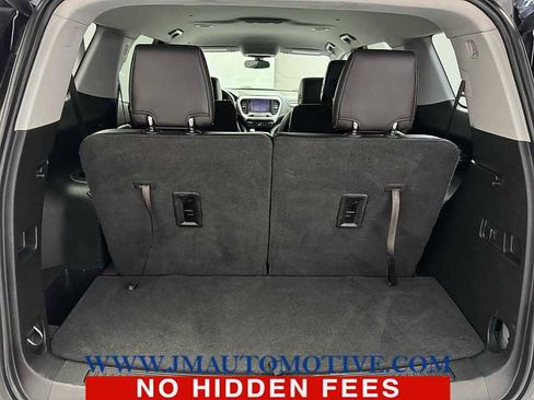 Used 2019 GMC Acadia SLT image 17