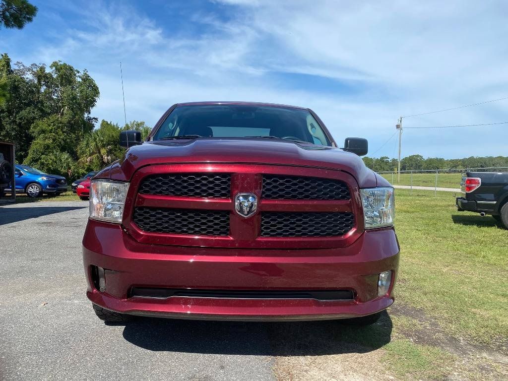 Used 2018 RAM 1500 Express w/ Express Value Package AWD/4WD image 4