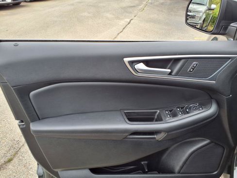 Used 2024 Ford Edge SEL w/ Convenience Package AWD/4WD image 12
