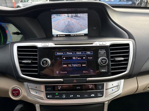 Used 2015 Honda Accord EX-L image 23