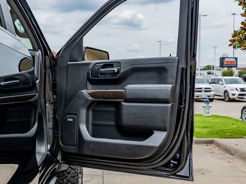 Used 2019 Chevrolet Silverado 1500 RST w/ All-Star Edition AWD/4WD image 36