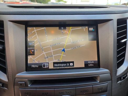 Used 2013 Subaru Outback 3.6R Limited image 8