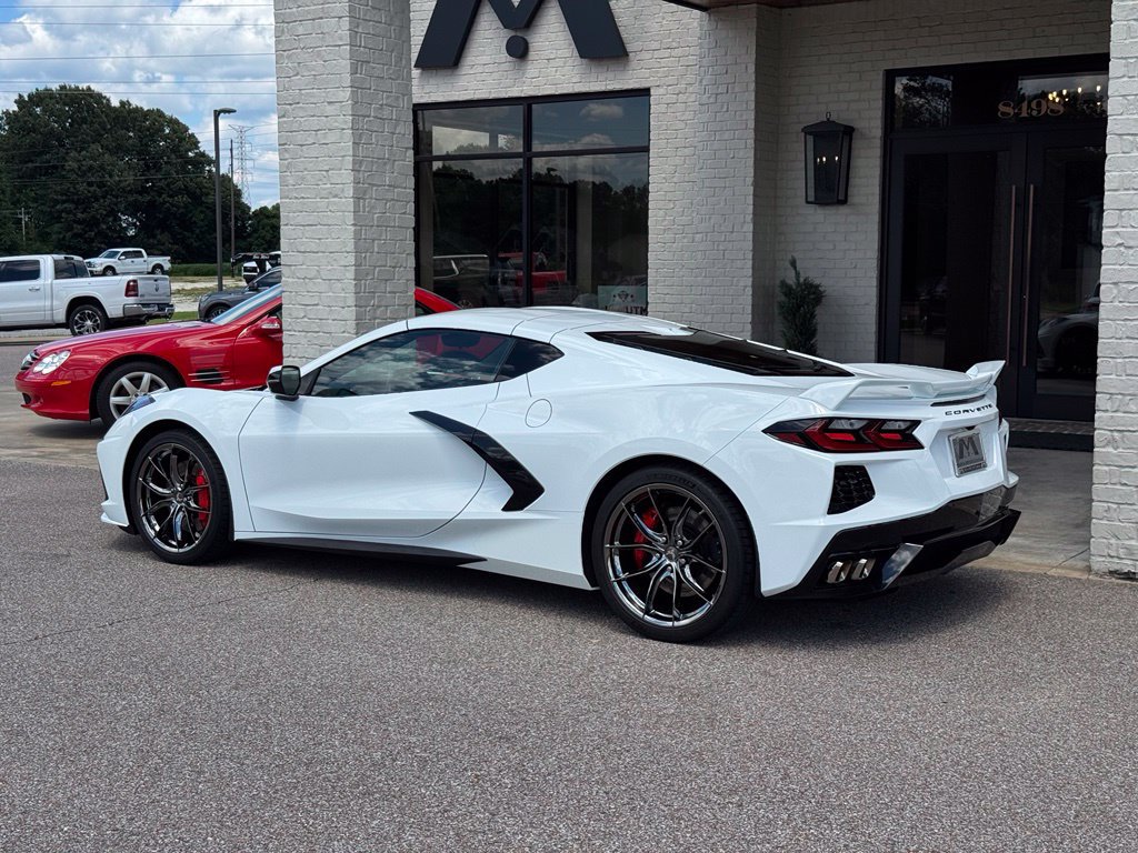 Used 2021 Chevrolet Corvette Stingray Preferred Cpe w/ Z51 Performance Package RWD image 8