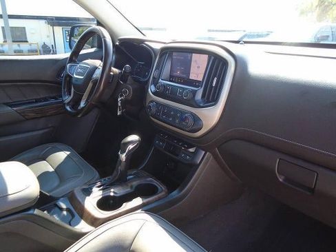 Used 2022 GMC Canyon Denali AWD/4WD image 23