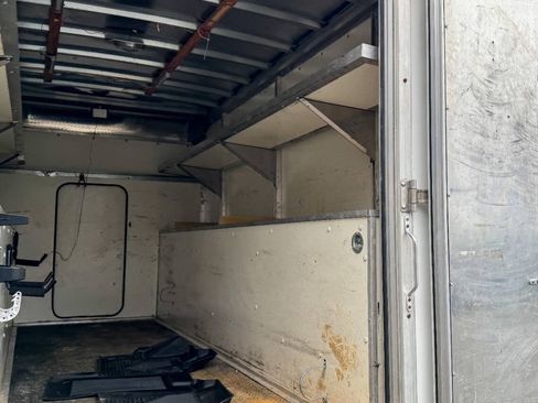 Used 2019 RAM ProMaster 3500 w/ Premium Appearance Group FWD image 20