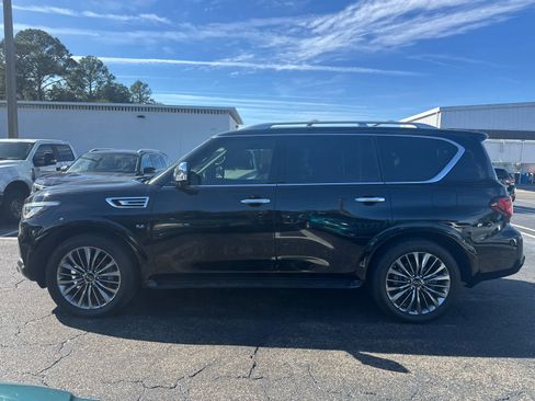 Used 2019 INFINITI QX80 Luxe w/ 22" Wheel Package image 2