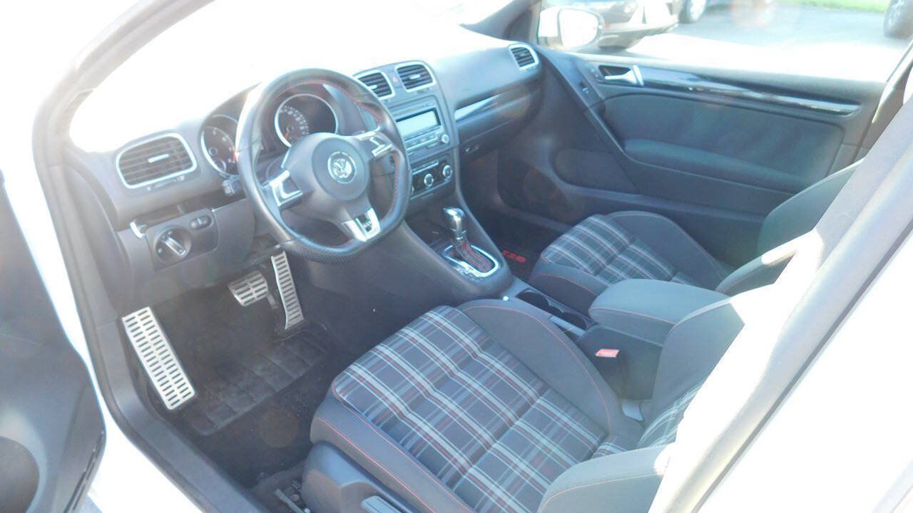 Used 2013 Volkswagen GTI 2-Door FWD image 35