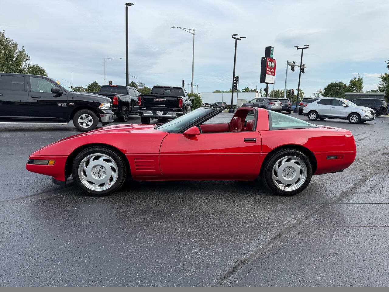Used 1992 Chevrolet Corvette Coupe RWD image 4