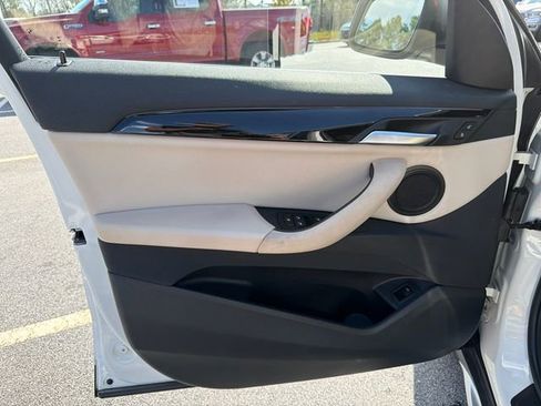 Used 2021 BMW X1 sDrive28i w/ Convenience Package image 10