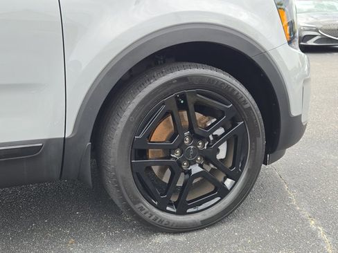 Used 2025 Kia Telluride EX X-Line AWD/4WD image 5