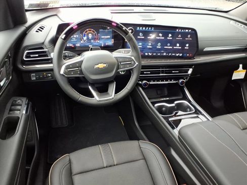 New 2026 Chevrolet Traverse High Country image 7