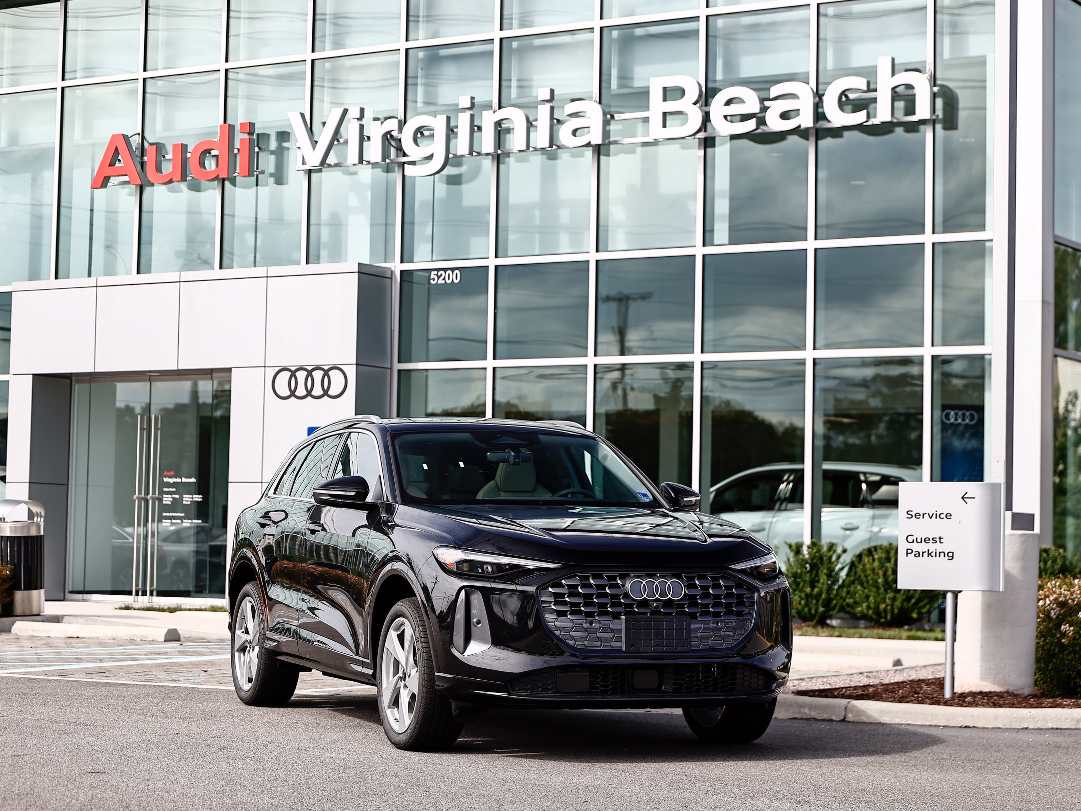 New 2026 Audi Q5 Premium Plus AWD/4WD image 1