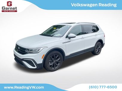 Used 2022 Volkswagen Tiguan SE R-Line