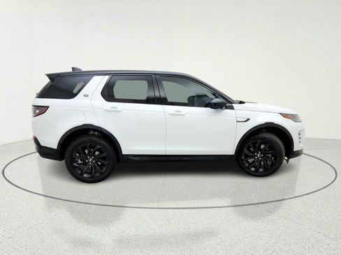 Used 2024 Land Rover Discovery Sport Dynamic SE AWD/4WD image 7