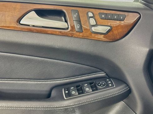 Used 2018 Mercedes-Benz GLS 450 4MATIC image 22