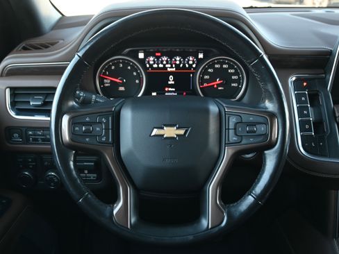 Used 2021 Chevrolet Tahoe High Country w/ Premium Package image 21