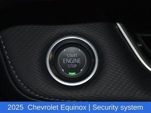 Used 2025 Chevrolet Equinox LT image 13