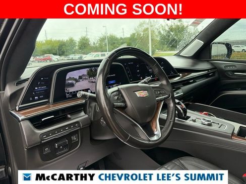 Used 2022 Cadillac Escalade Sport Platinum w/ Heavy-Duty Trailer Package AWD/4WD image 59