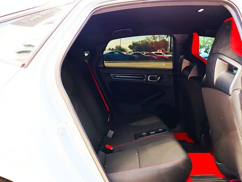 Used 2025 Honda Civic Type R image 28