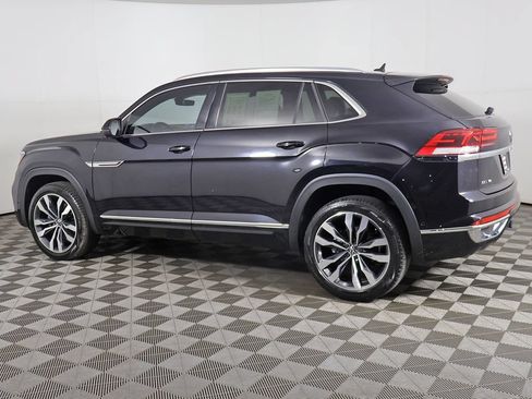 Used 2023 Volkswagen Atlas Cross Sport SEL Premium R-Line AWD/4WD image 18
