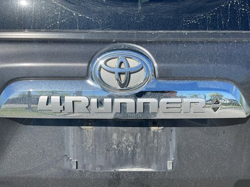Used 2015 Toyota 4Runner Limited AWD/4WD image 24