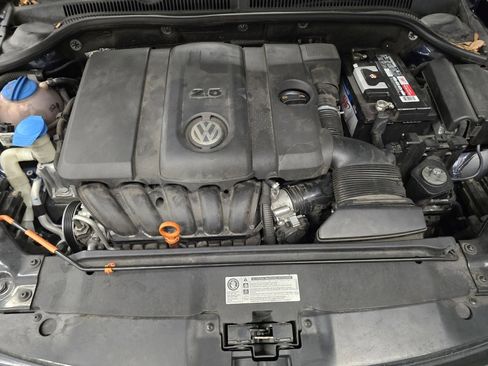 Used 2012 Volkswagen Jetta SEL image 12