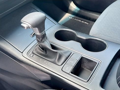 Used 2019 Kia Sorento AWD image 17