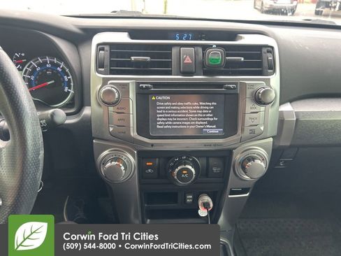 Used 2018 Toyota 4Runner SR5 image 12