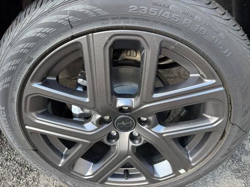 New 2026 Jeep Compass Limited image 6