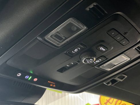 Certified 2024 GMC Yukon XL Denali w/ Max Trailering Package AWD/4WD image 15