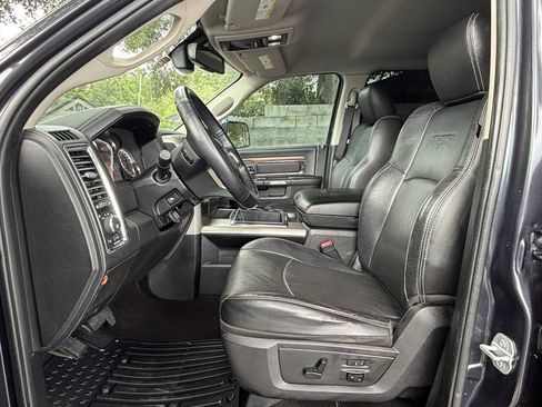 Used 2015 RAM 1500 Laramie w/ Convenience Group RWD image 15