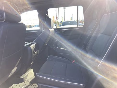 New 2026 Chevrolet Suburban Premier w/ Sun And Tow Package image 29