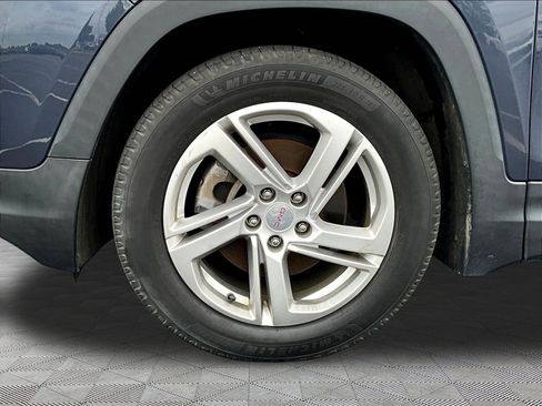 Used 2018 GMC Terrain SLE FWD image 30