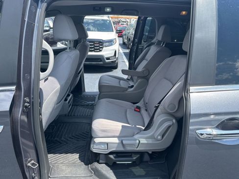 Certified 2023 Honda Odyssey EX image 14