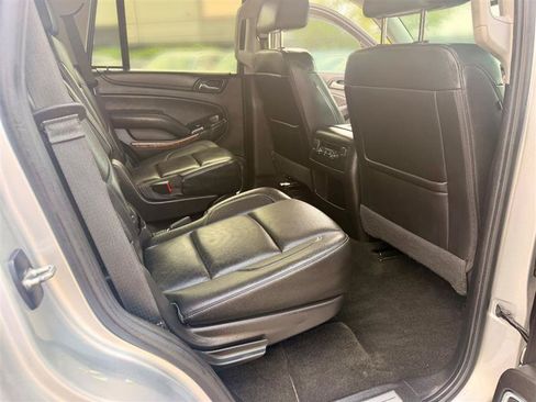Used 2018 Chevrolet Tahoe Premier w/ RST 6.2L Performance Edition AWD/4WD image 17