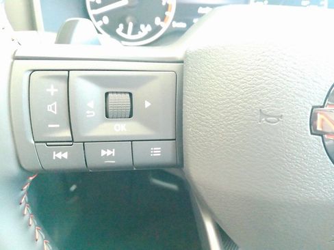 New 2026 Nissan Rogue SV image 33