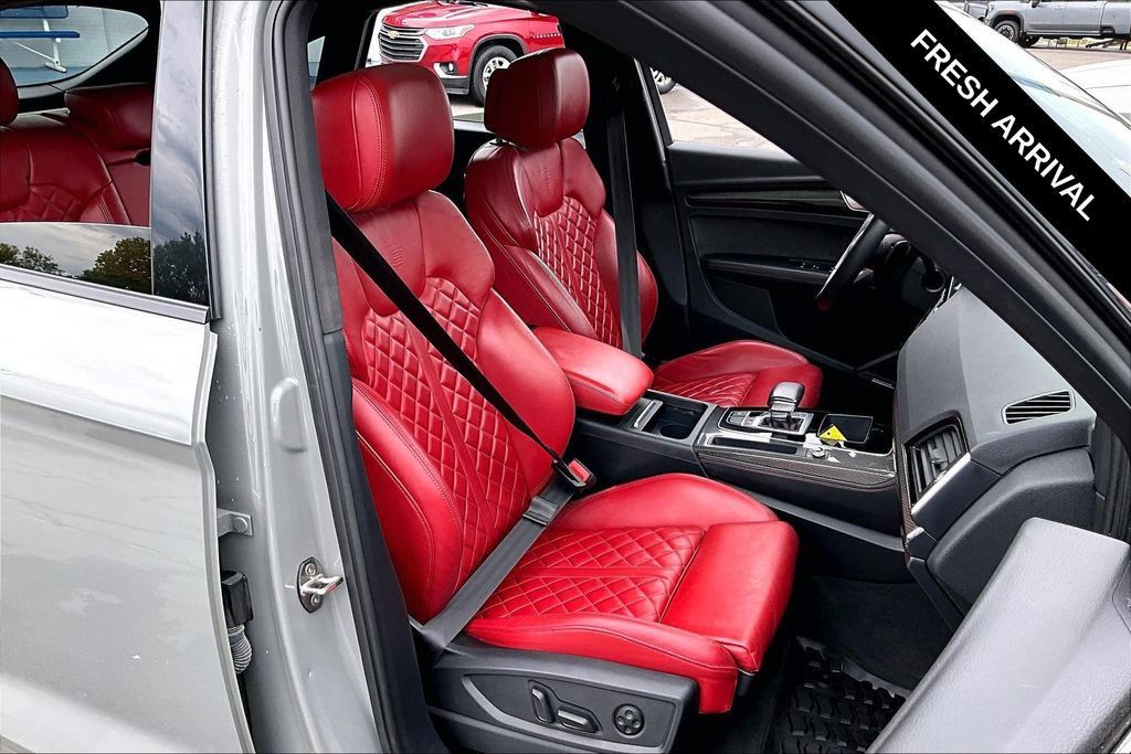 Used 2021 Audi SQ5 Prestige w/ Prestige Package AWD/4WD image 28