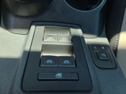 Used 2023 Ford Bronco Wildtrak AWD/4WD image 24
