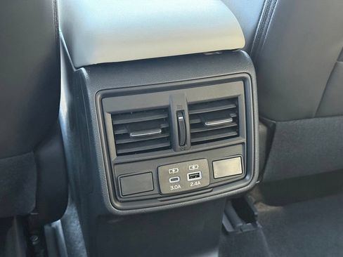 Certified 2026 Subaru Forester Premium AWD/4WD image 27
