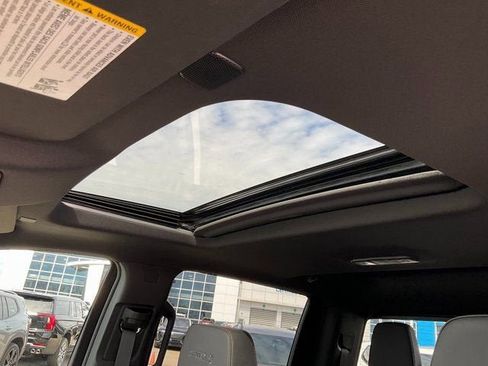 New 2026 GMC Sierra 1500 AT4 w/ AT4 Premium Package image 6