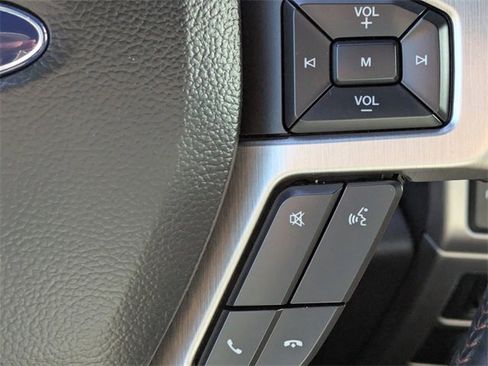 Used 2022 Ford F250 Platinum w/ FX4 Off-Road Package image 26